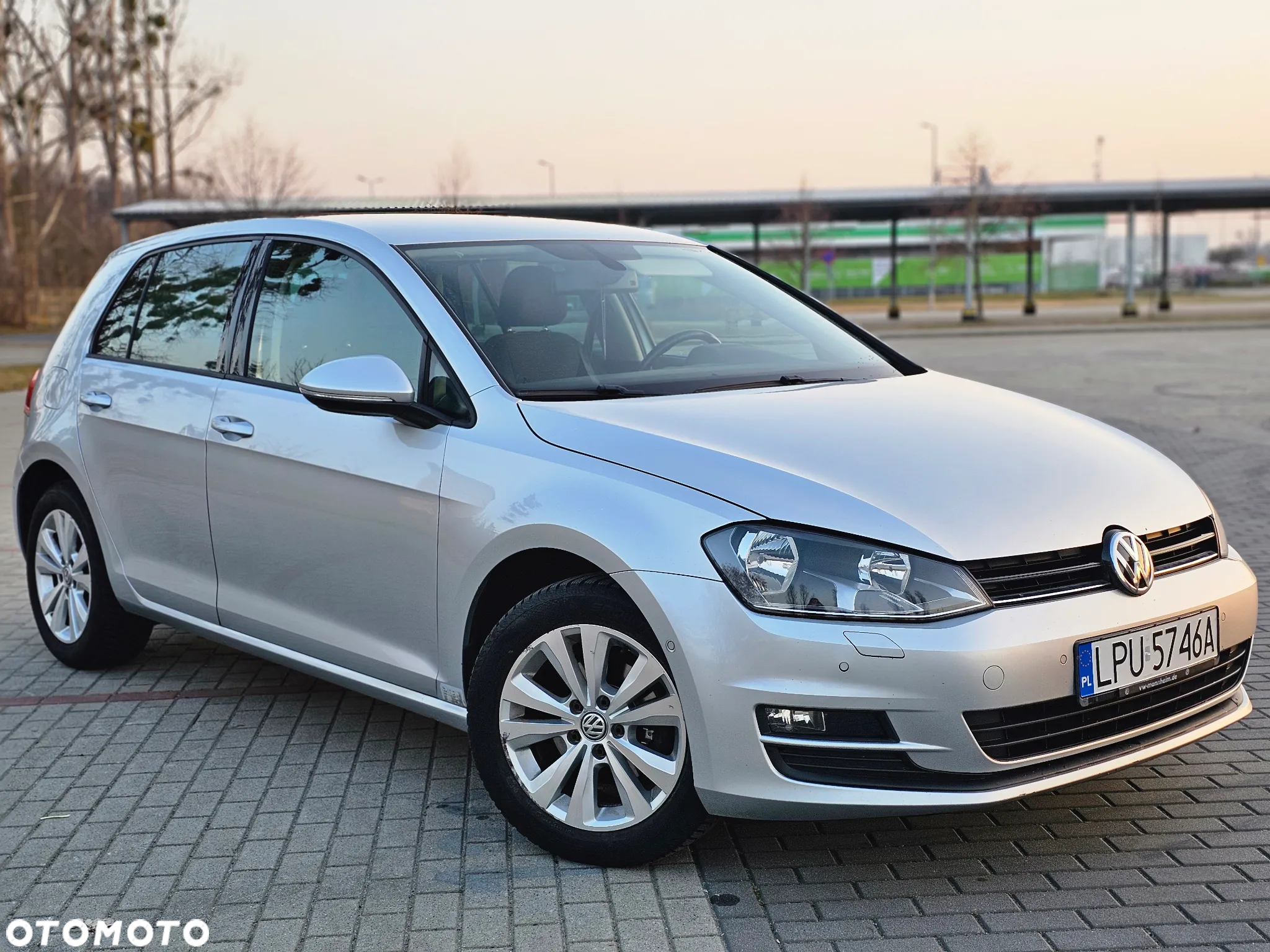 Volkswagen Golf 1.2 TSI BlueMotion Technology Cup - 5