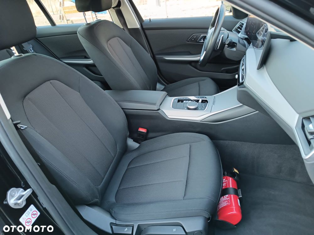 BMW Seria 3 320e Advantage - 20