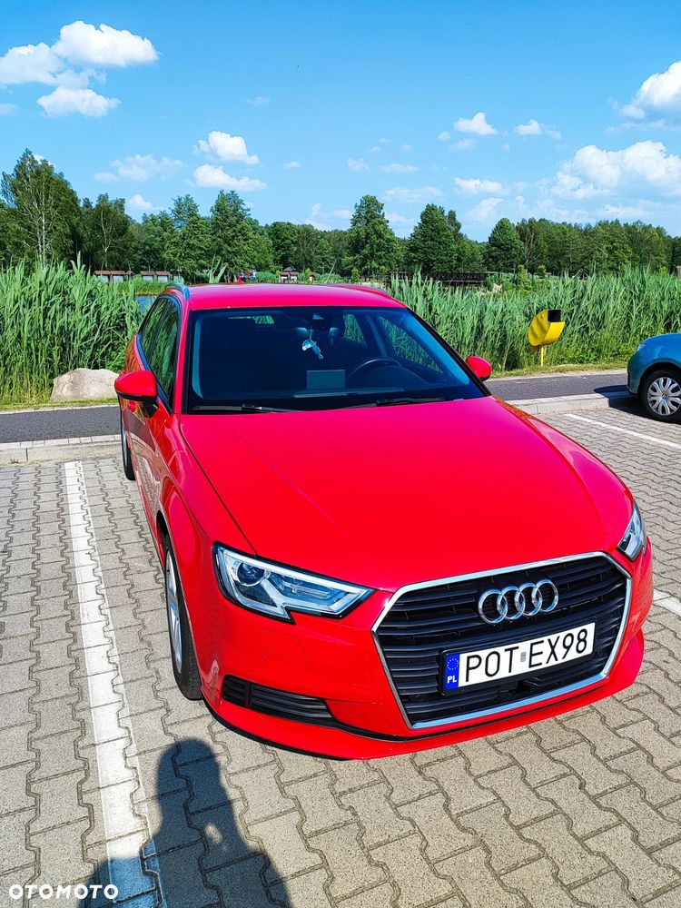 Audi A3 ver-1-4-tfsi-cylinder-on-demand-ultra-sportback-s-t - 2