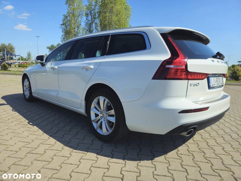Volvo V60 B4 D Momentum Pro - 10
