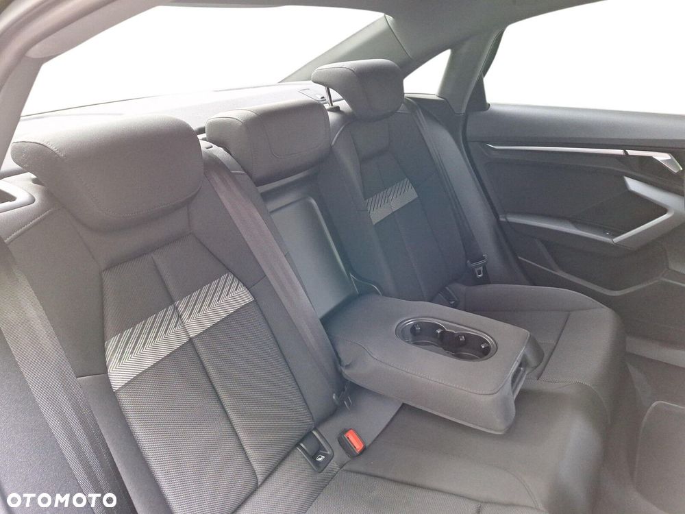 Audi A3 Limousine - 12