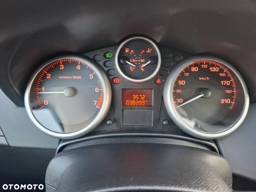 Peugeot 207 1.4 Trendy - 8