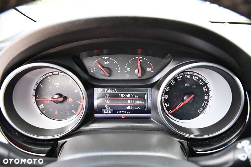 Opel Astra 1.4 Turbo Start/Stop Innovation - 36