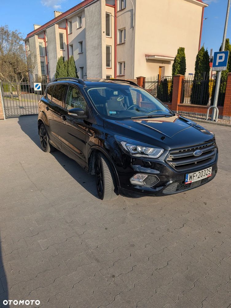 Ford Kuga - 4