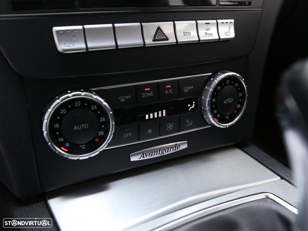 Mercedes-Benz C 220 - 20