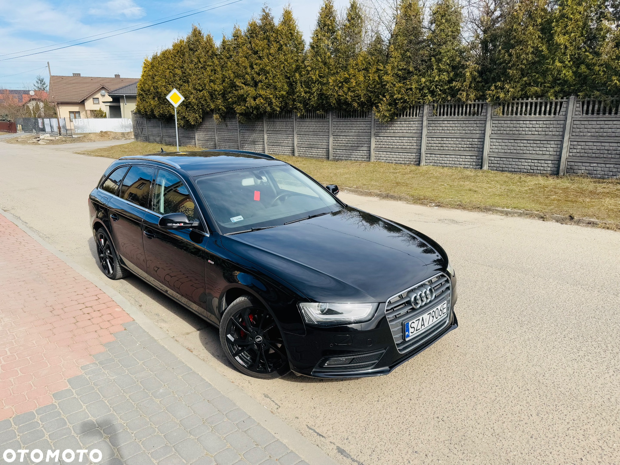 Audi A4 Avant 2.0 TDI DPF multitronic Attraction - 4