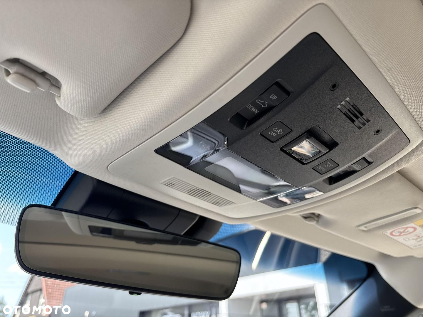 Lexus ES - 20