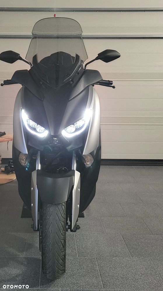 Yamaha X-max - 1