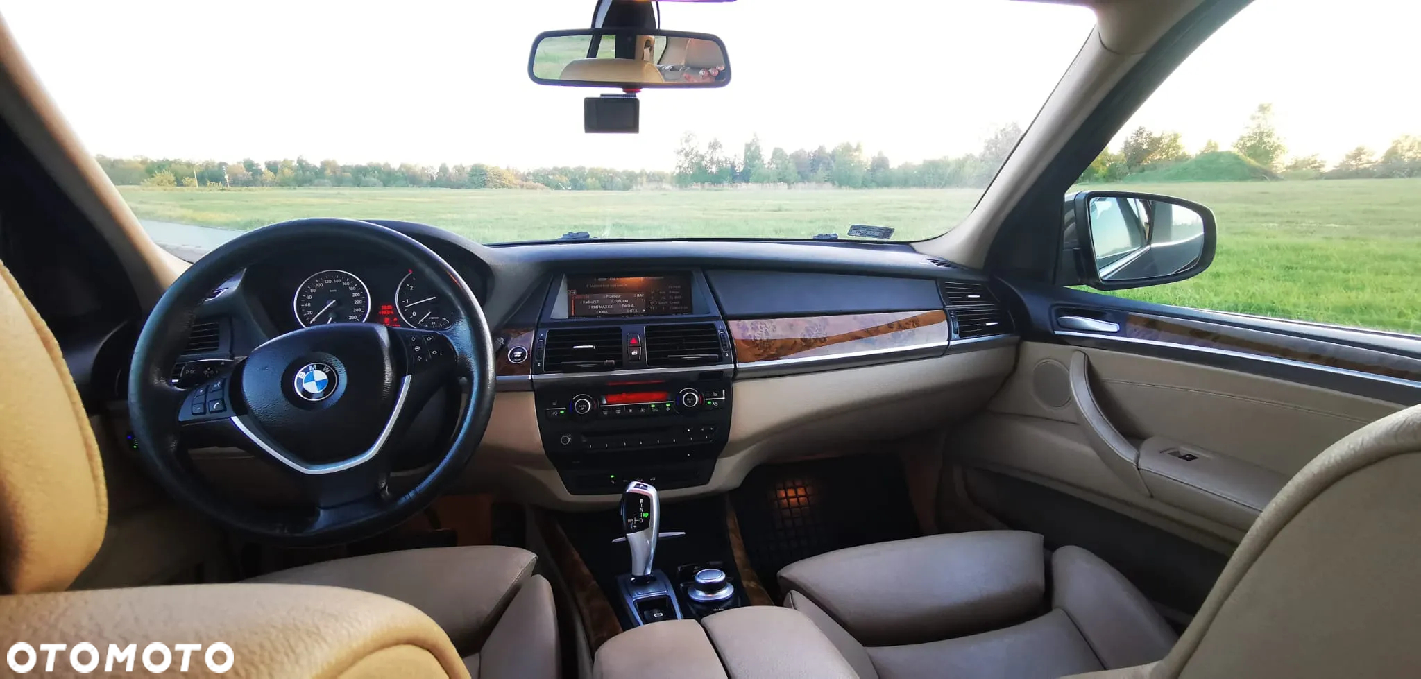 BMW X5 4.8i xDrive - 19