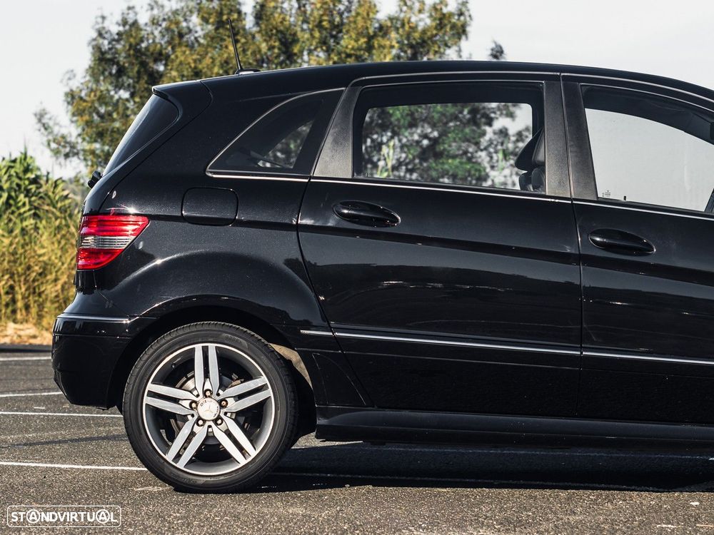Mercedes-Benz B 180 CDi - 16