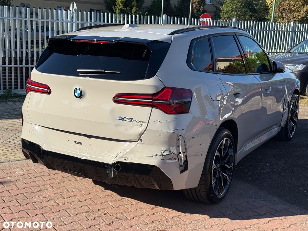 BMW X3 xDrive20d mHEV - 16