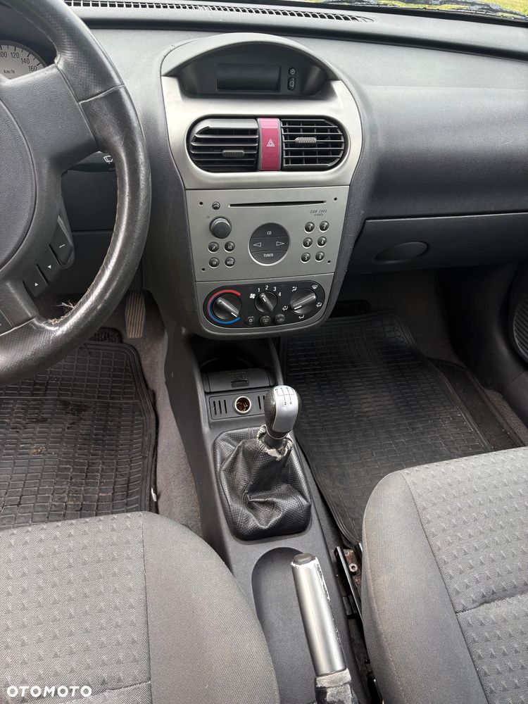 Opel Corsa 1.2 16V Sport - 9