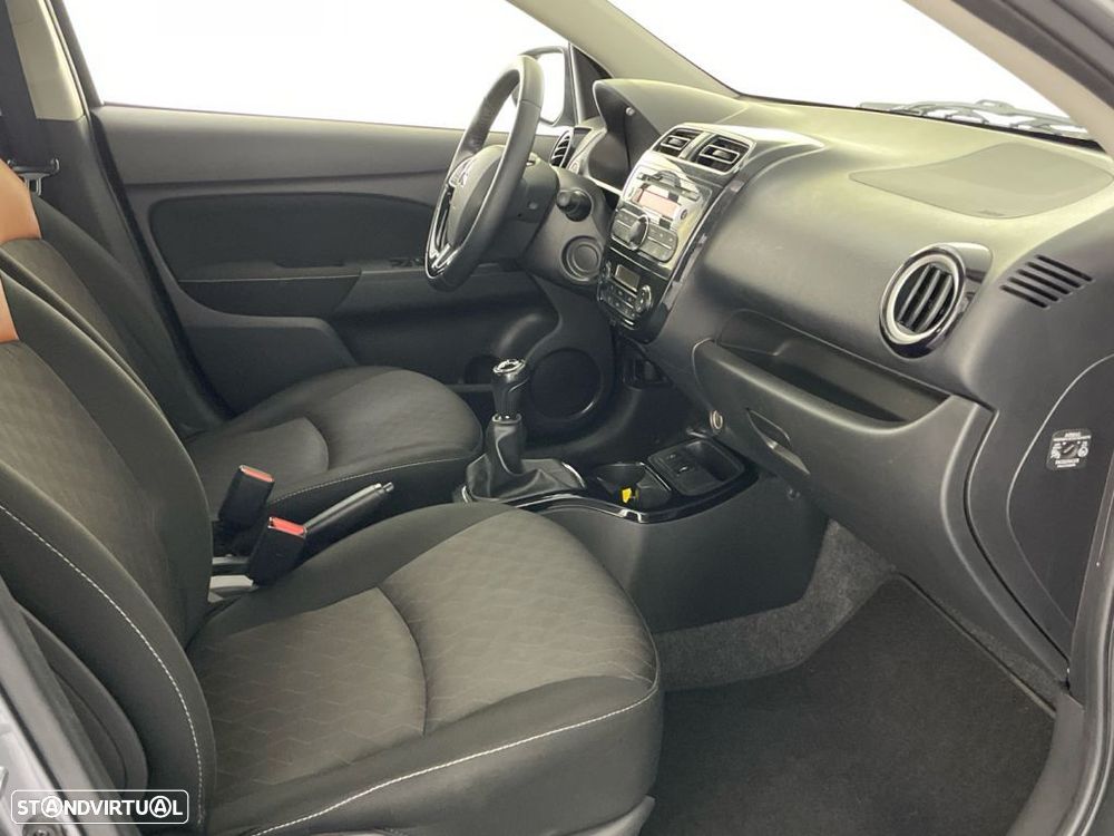 Mitsubishi Space Star 1.2 Intense Cross - 21