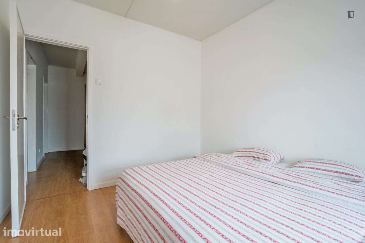 Quarto - localizado em Baixa Lisbon - Grande imagem: 3/17