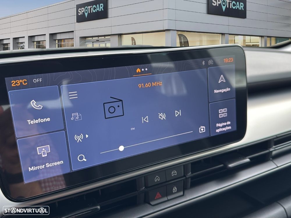 Jeep Avenger 1.2 e-Hybrid Altitude DCT - 17