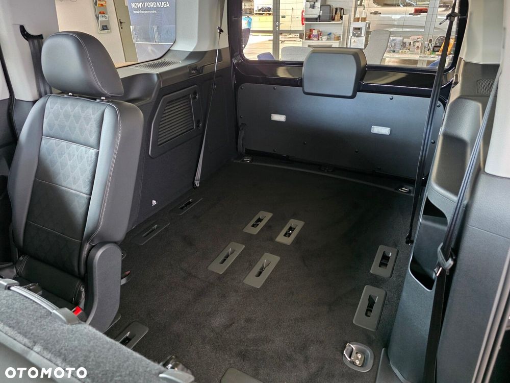 Ford Tourneo Connect - 23