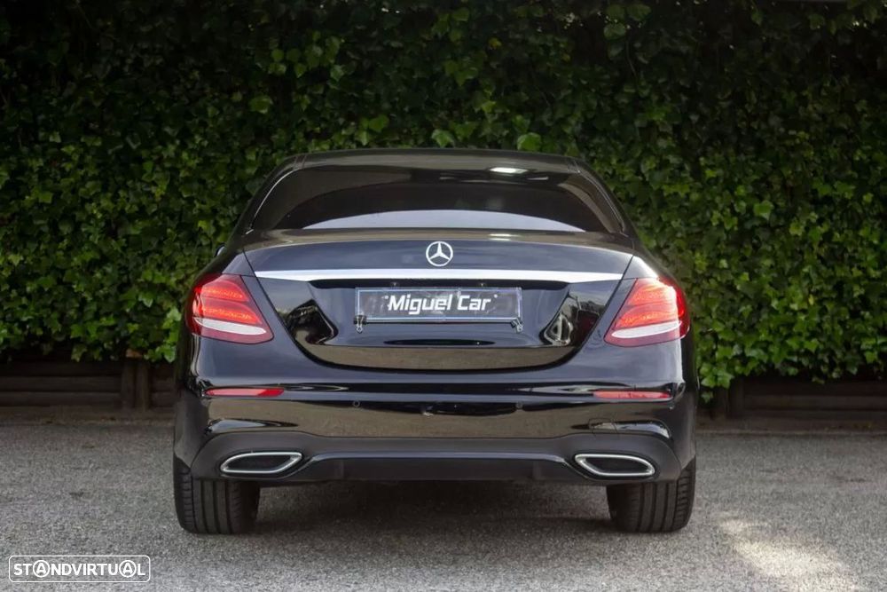 Mercedes-Benz E 300 d AMG Line - 12