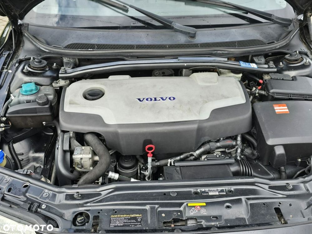 Volvo S60 - 37