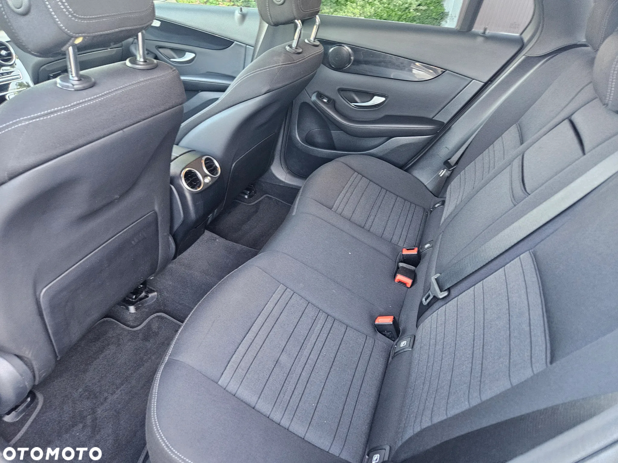 Mercedes-Benz GLC 300 e 4-Matic - 15