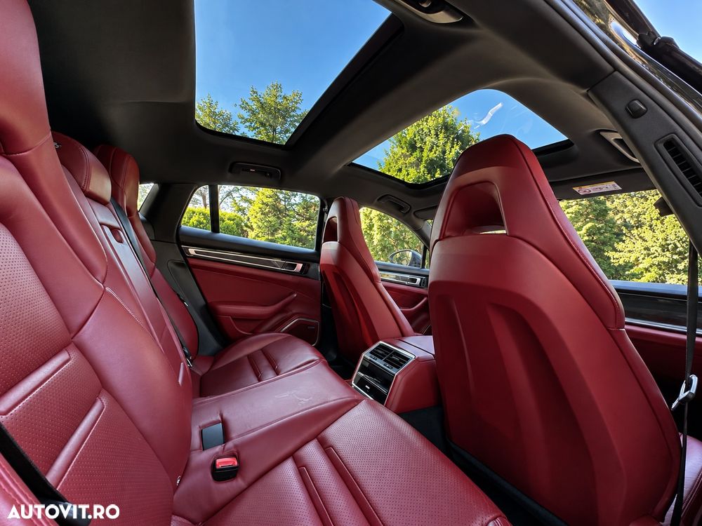 Porsche Panamera - 9