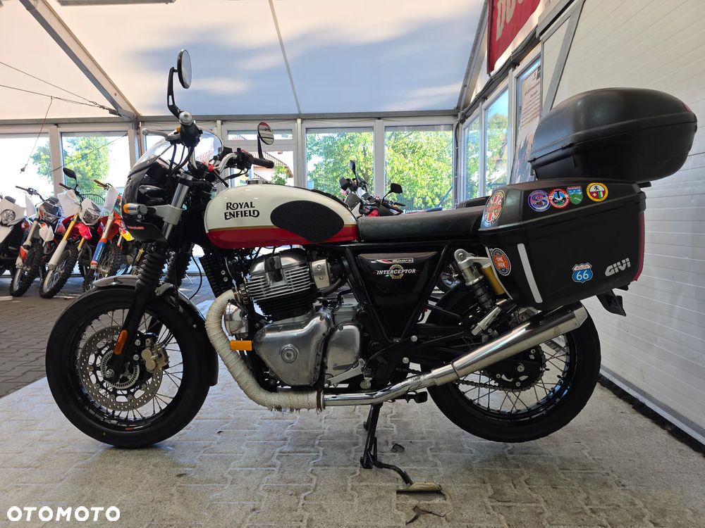 Royal Enfield Continental - 13