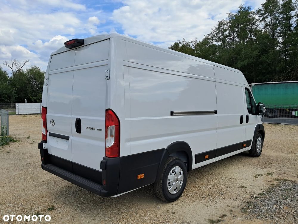 Toyota PROACE MAX L3H2 2.2 d4d 140 km - 3