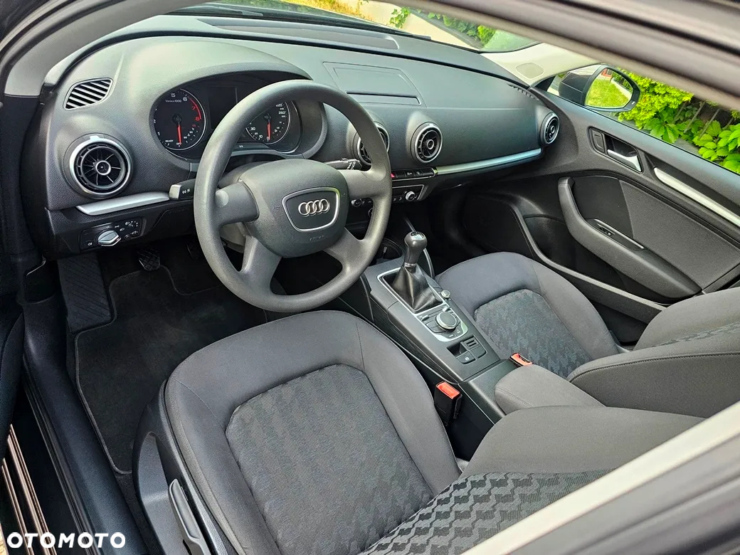 Audi A3 1.4 TFSI Attraction - 14