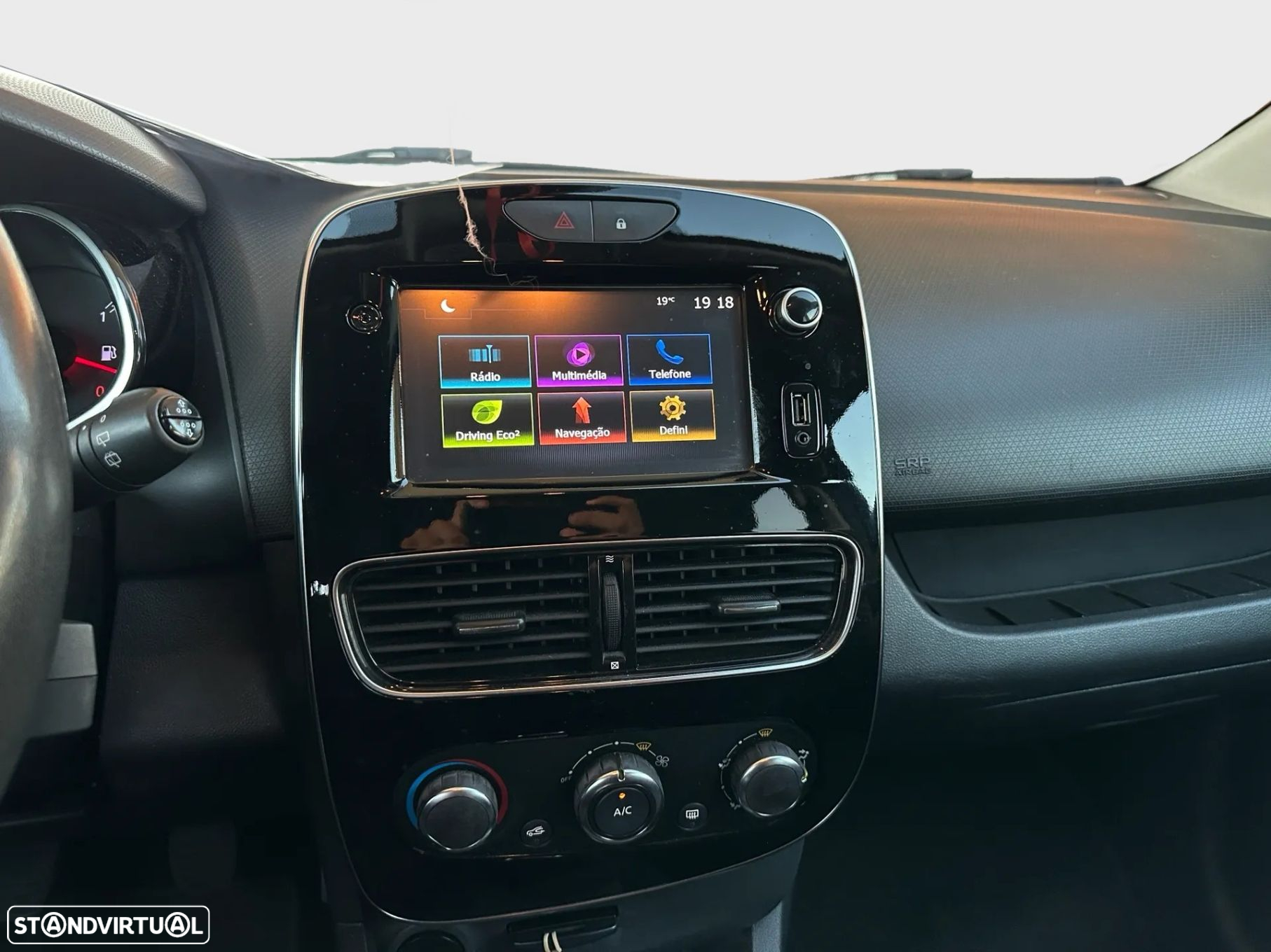 Renault Clio Sport Tourer 0.9 TCe Limited - 10