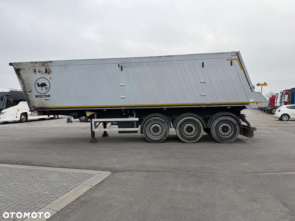 Wielton 42 m3 OSIE SAF USZKODZONY - 6