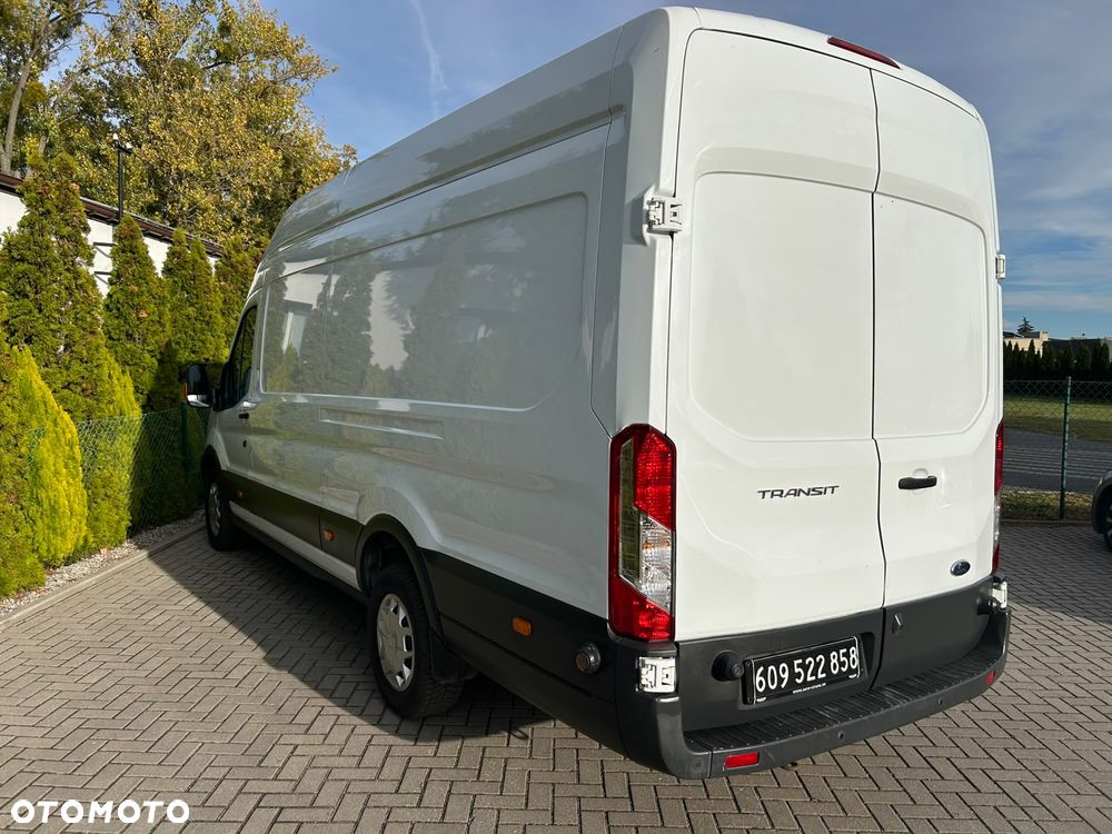 Ford Transit - 18