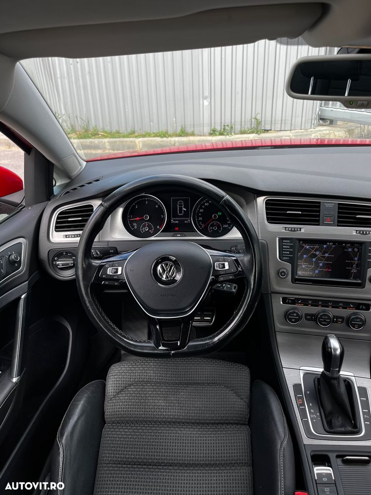 Volkswagen Golf 1.6 TDI BlueMotion Technology DSG Comfortline - 5