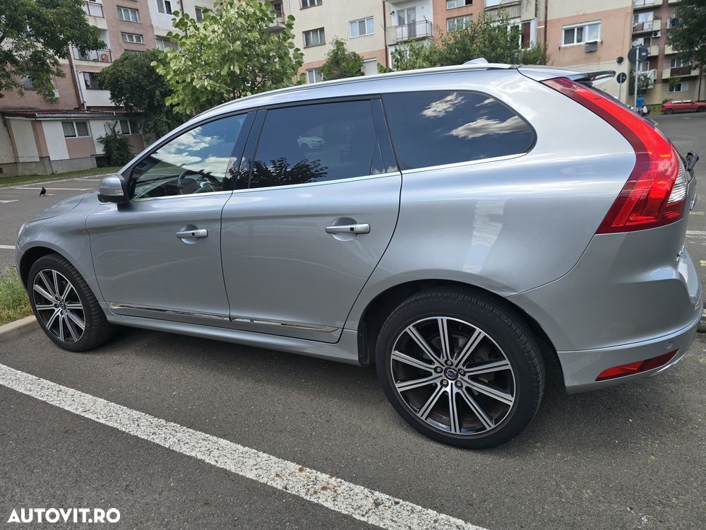 Volvo XC 60 D5 AWD Summum - 6