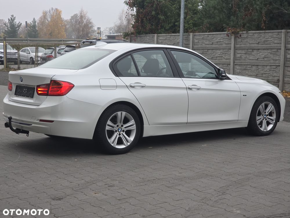 BMW Seria 3 316d M Sport - 17