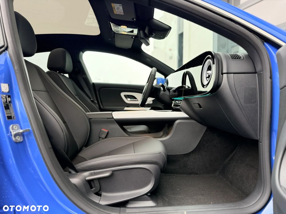 Mercedes-Benz CLA - 18