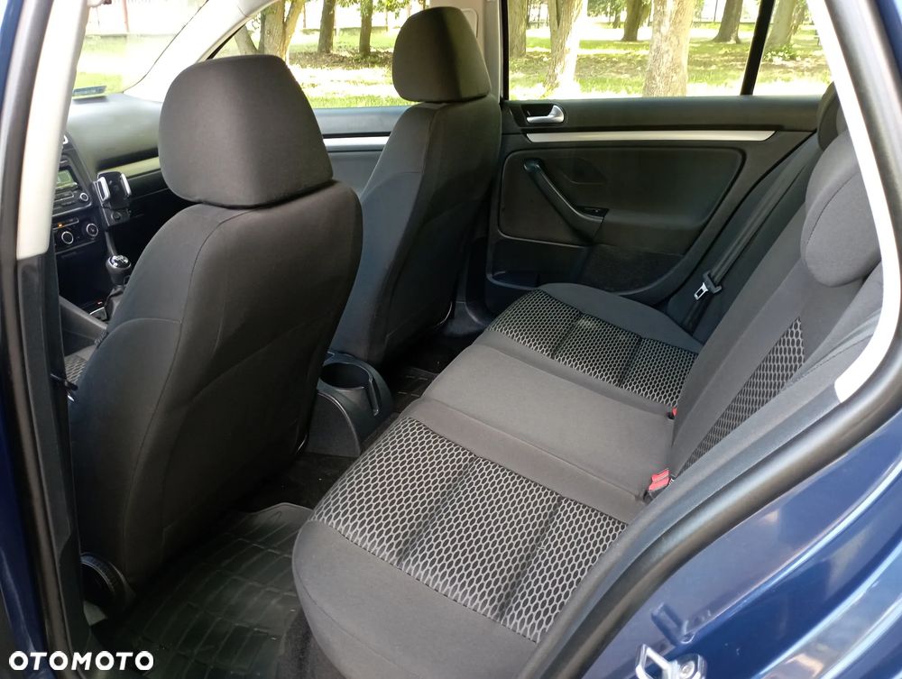 Volkswagen Golf 1.6 TDI Trendline - 11