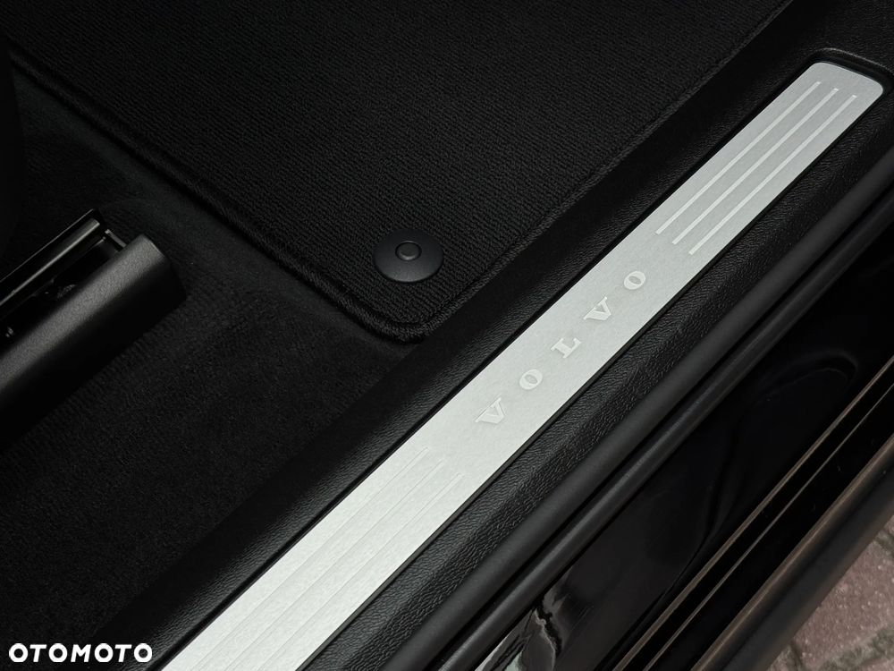 Volvo XC 60 B4 B Geartronic RDesign - 25