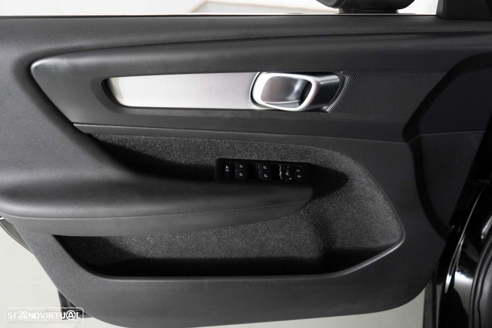 Volvo XC 40 1.5 T4 PHEV Inscription Expression - 28