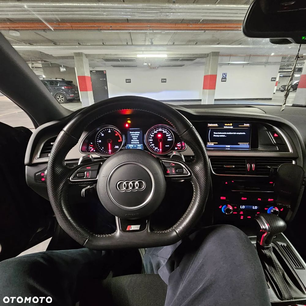 Audi A5 Coupé 3.0 TDI DPF (clean diesel) quattro S tronic - 11