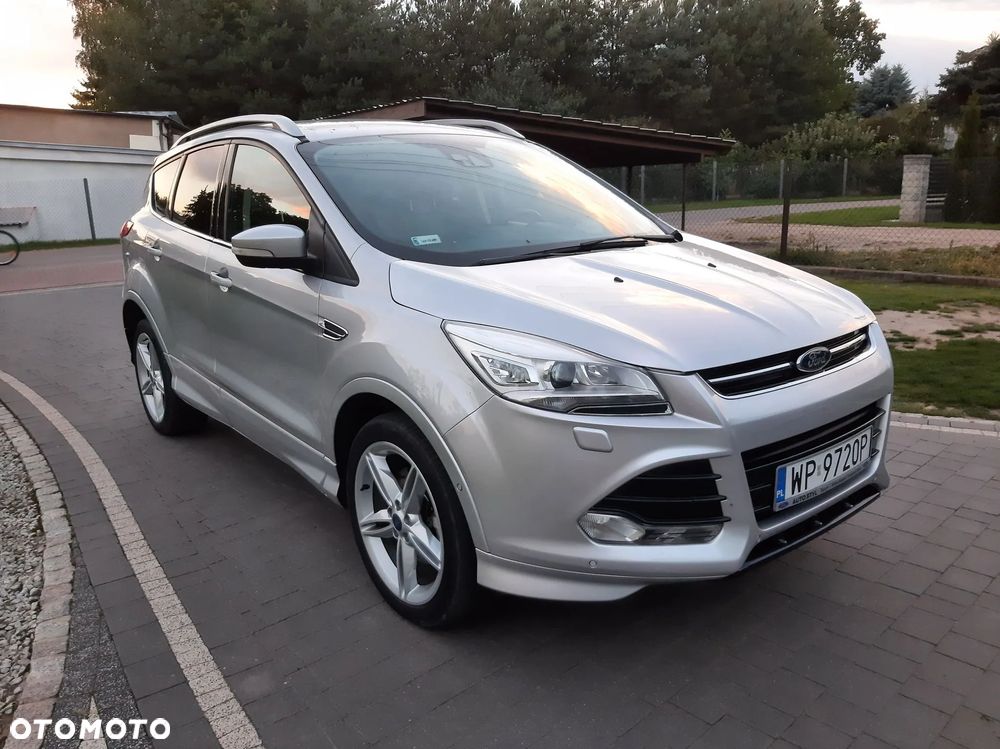Ford Kuga - 1