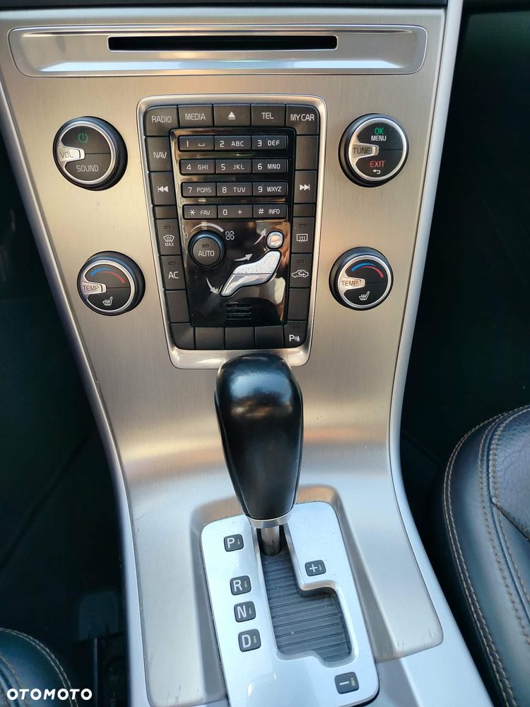 Volvo XC 60 D3 Summum - 14