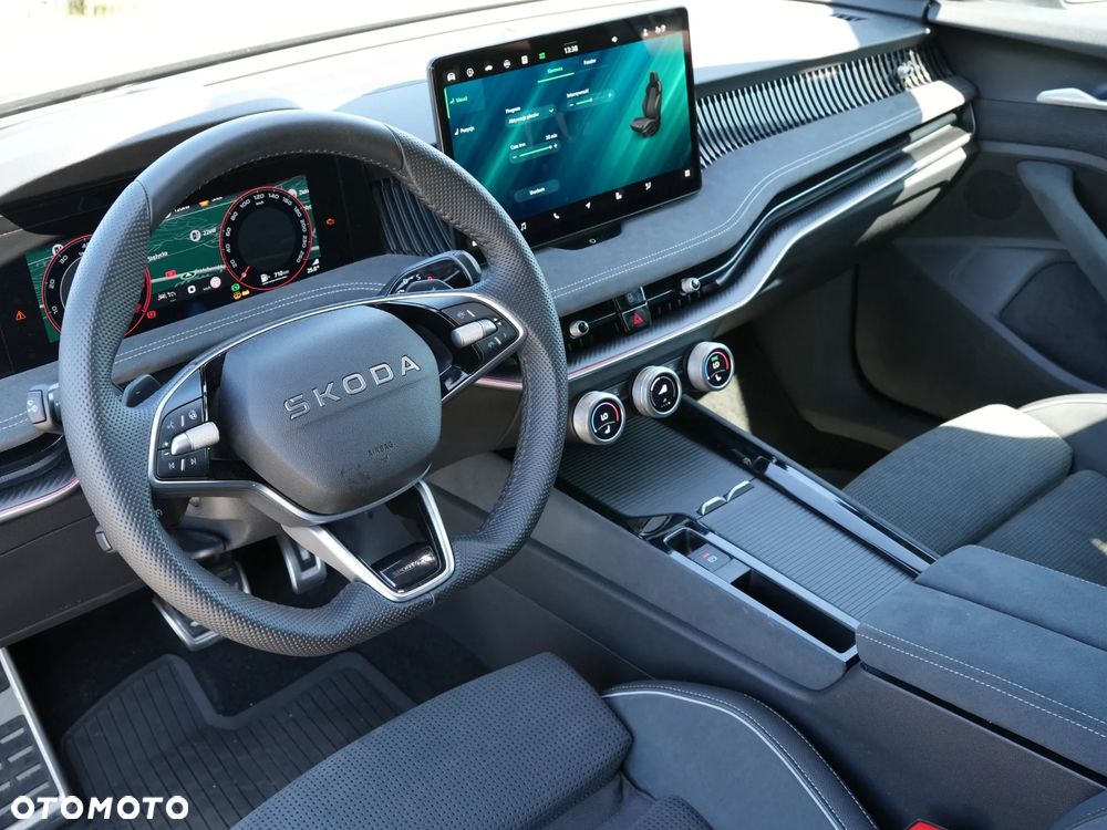 Skoda Superb 2.0 TSI Sportline DSG - 19