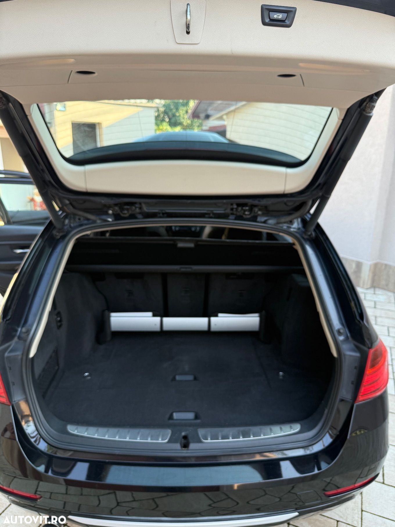 BMW Seria 3 320d Aut. Modern Line - 12