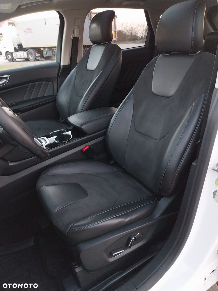 Ford Edge 2.0 TDCi Bi-Turbo 4x4 Sport - 14