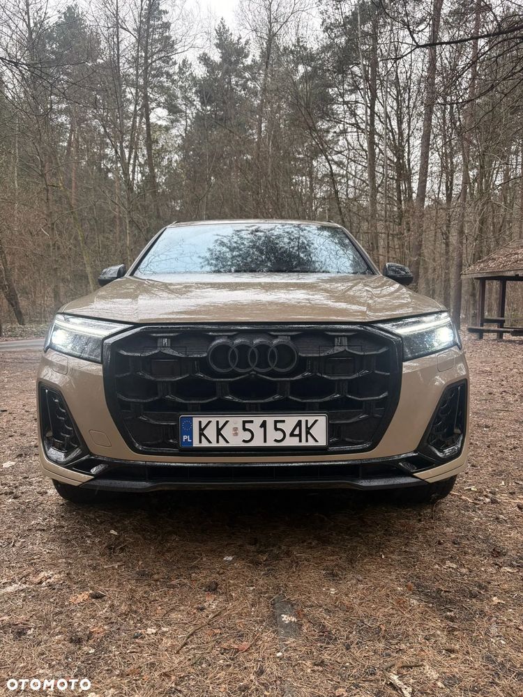 Audi Q7 55 TFSI e Quattro S Line Tiptr - 2