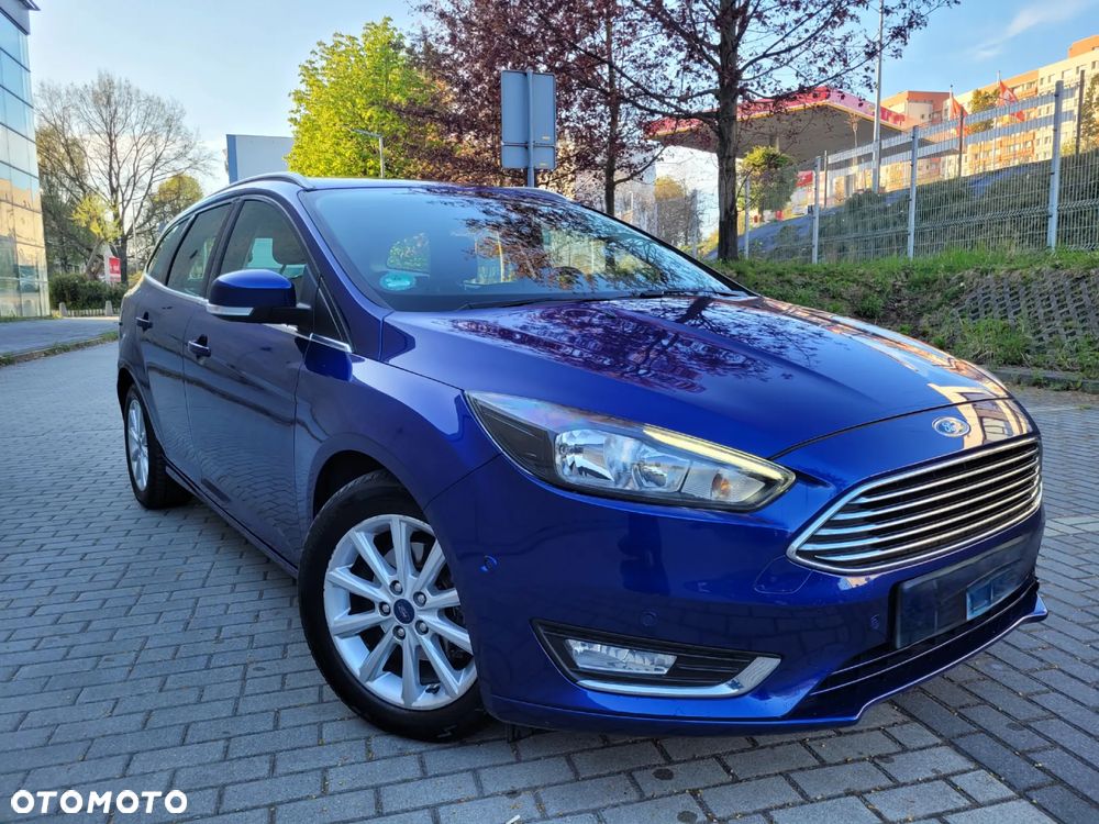 Ford Focus 1.0 EcoBoost STart-Stopp-System TITANIUM - 1