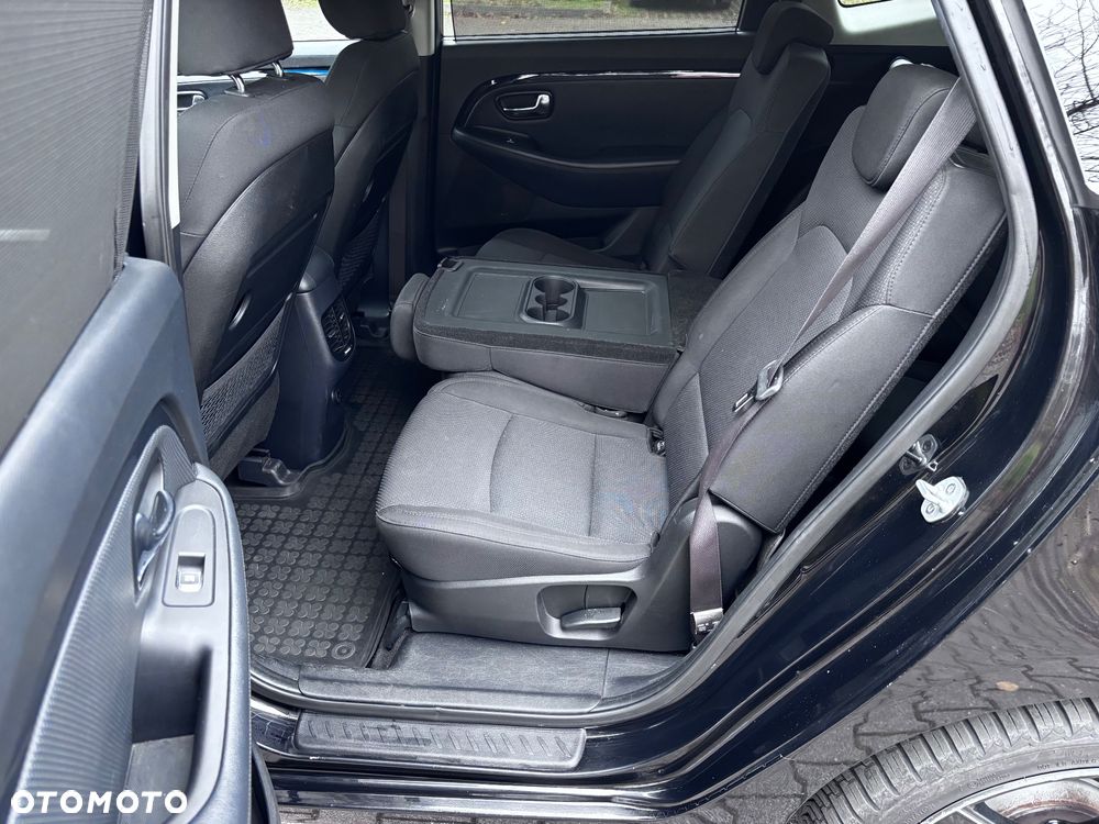 Kia Carens 1.6 GDI Edition 7 - 11