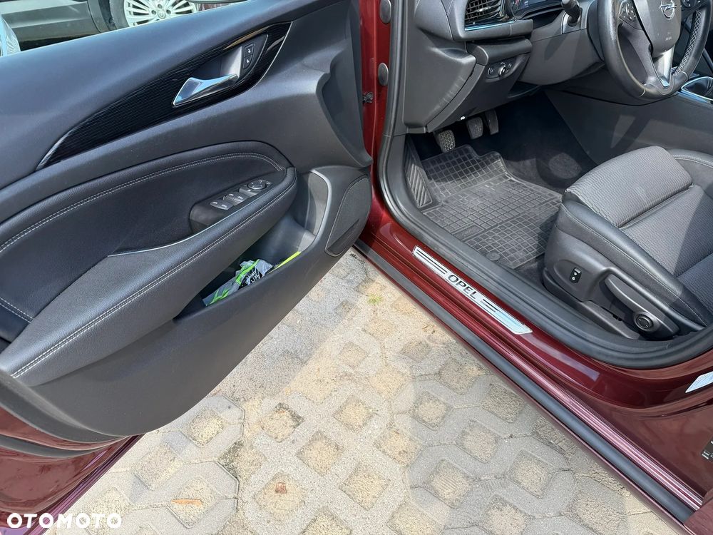 Opel Insignia - 25