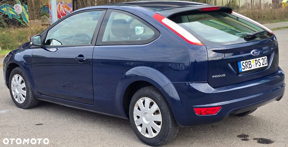 Ford Focus 1.4 16V Trend - 4