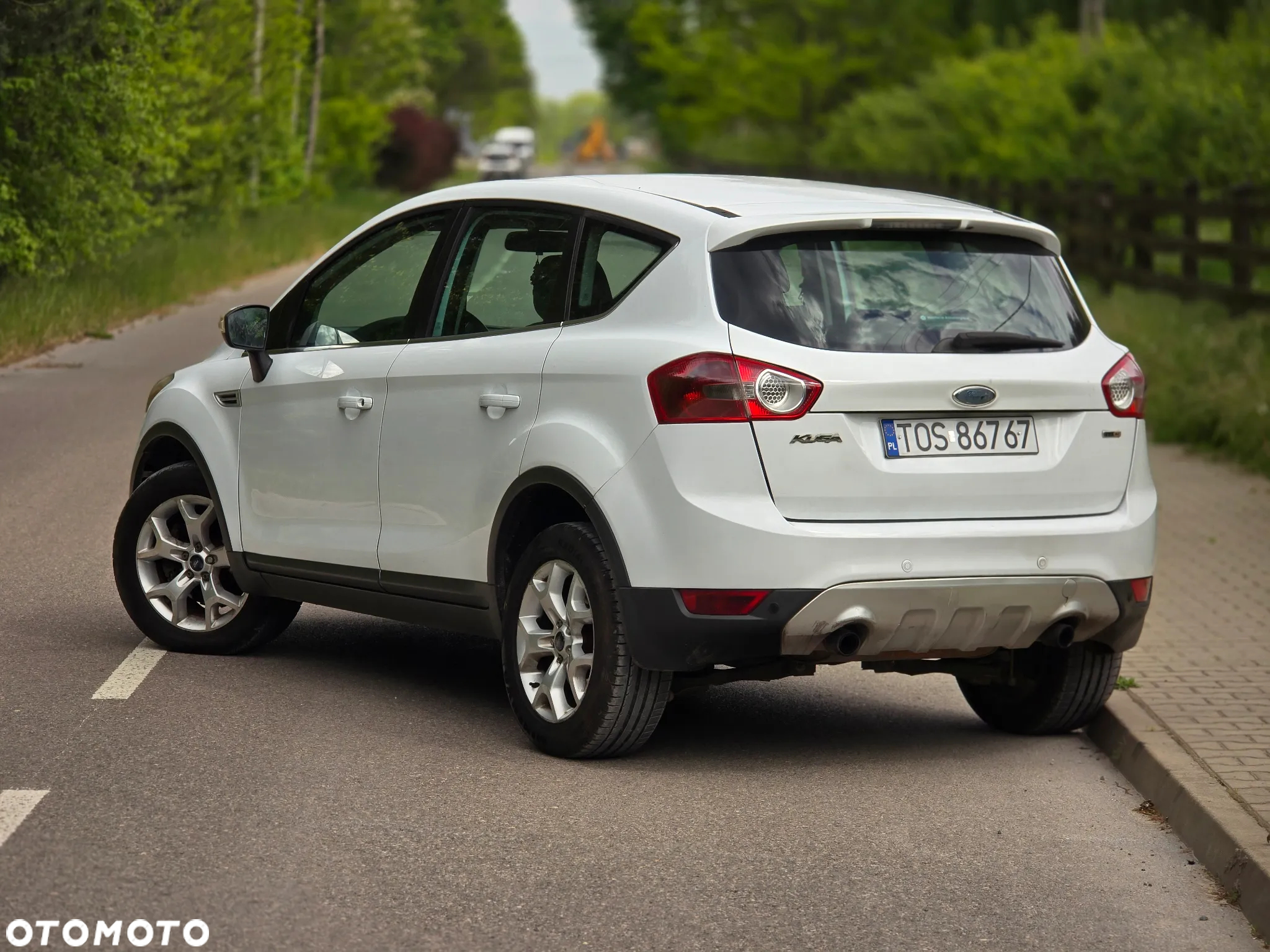 Ford Kuga 2.0 TDCi Titanium - 3