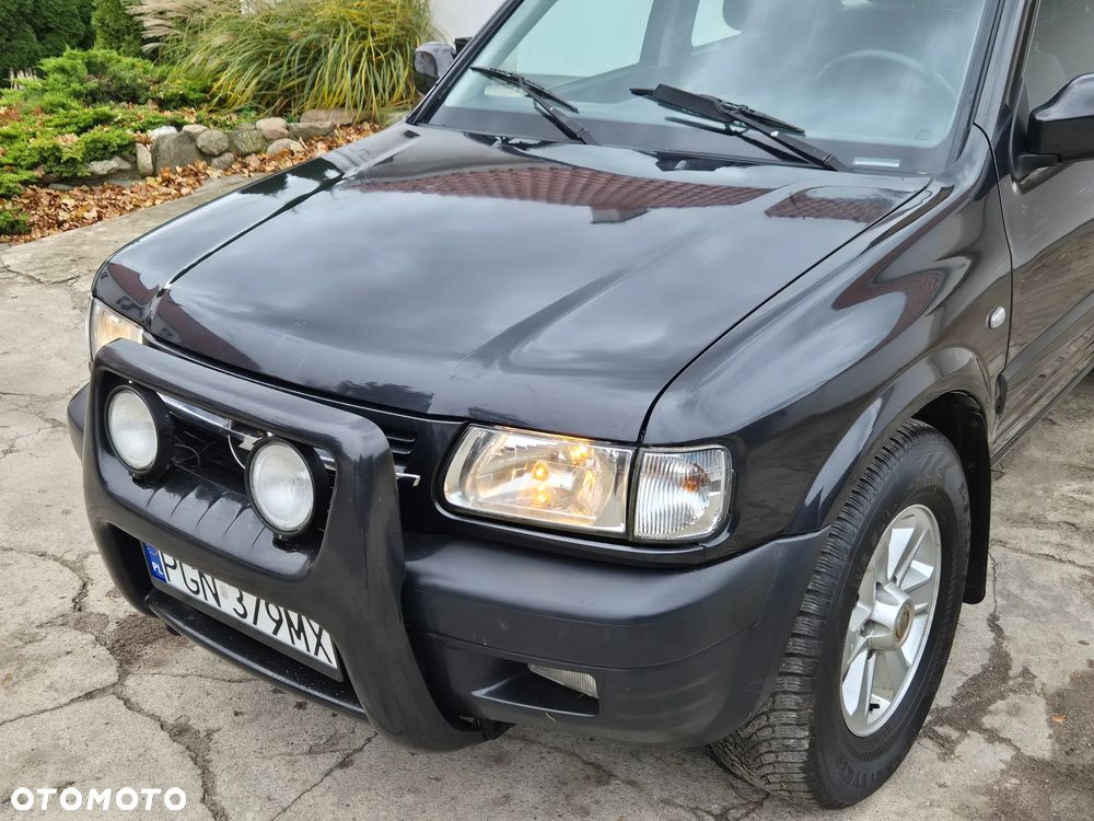 Opel Frontera 3.2 LTD - 27